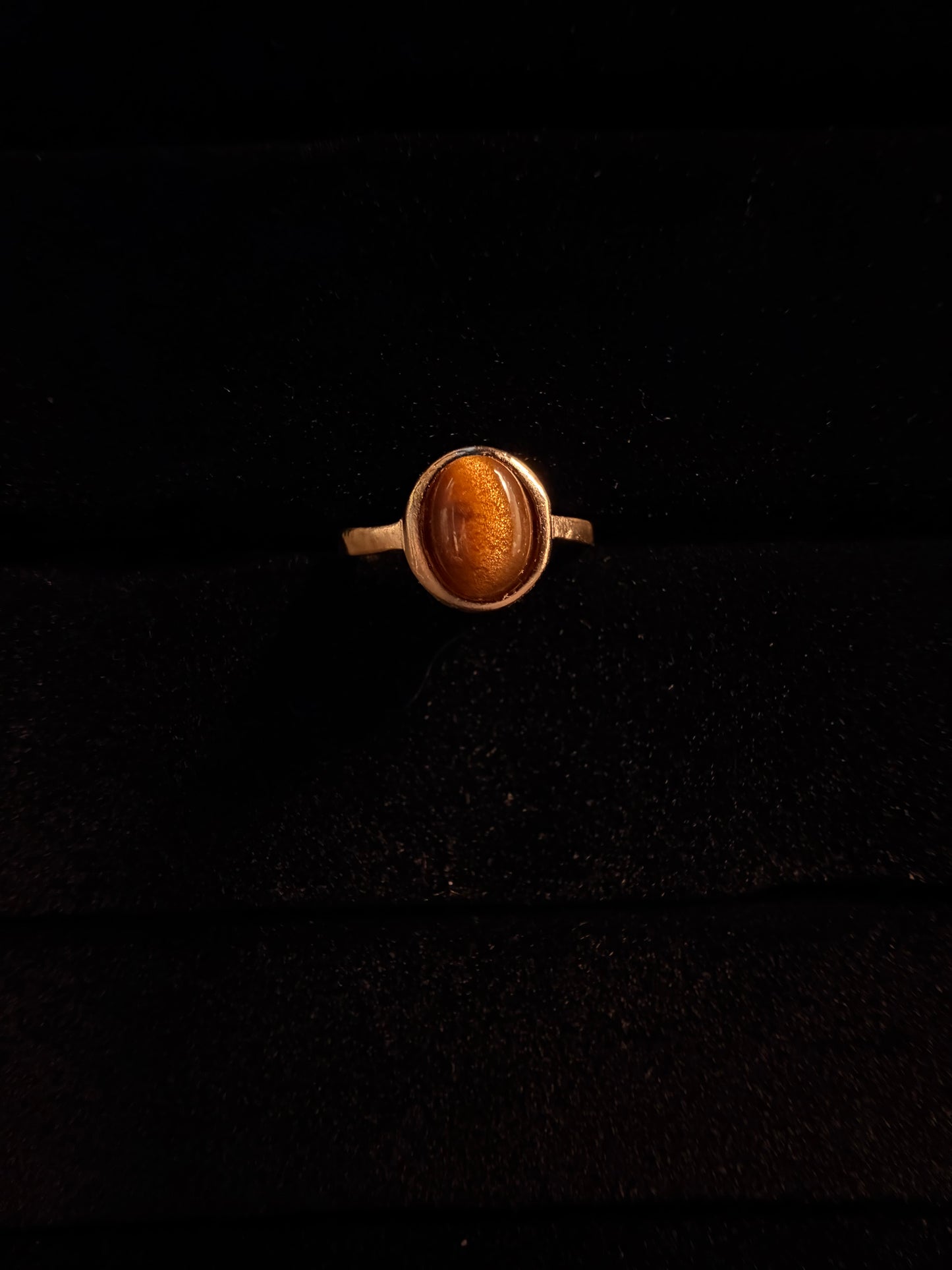 BROWN STONE RING